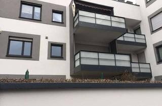 Wohnung mieten in 93047 Innenstadt, Zentral gelegene 3 Zimmer Wohnung mit Balkon und Einbauküche