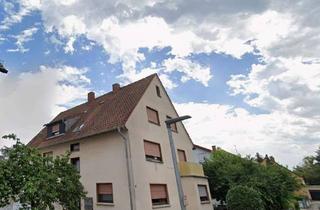 Wohnung mieten in 68163 Neuostheim, Helle 2-Zimmer Dachgeschosswohnung in Mannheim Neuhermsheim