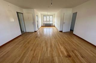 Wohnung mieten in Marktoberdorfer Str., 87600 Oberbeuren, 2. OG / 3 Zimmer ab sofort