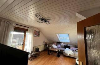Wohnung mieten in 75233 Tiefenbronn, Helle 2-Zimmer Dachgeschosswohnung mit Balkon in Tiefenbronn/Mühlhausen