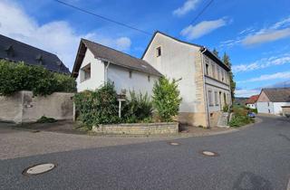 Haus kaufen in Fürst-Dominik-Str. 35, 55758 Sien, 260 m² Wohnhaus mit Balkon, Partyraum, Werkstatt, Garage & Stellplatz