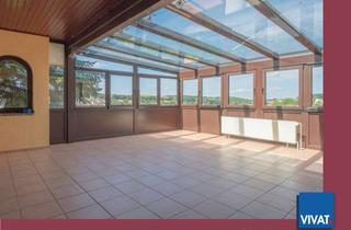 Haus kaufen in 61279 Grävenwiesbach, Wintergarten, Blick, Gartenpool, PV, viel Platz für die Familie - großes EFH oder Generationenhaus