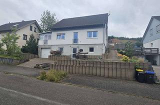 Haus kaufen in Auf Dem Loh 119, 55606 Kirn, Familienfreundliches Fertighaus mit Einliegerwohnung & großem Garten – sofort einziehen