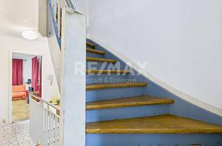 Einfamilienhaus kaufen in 71384 Weinstadt, Großzügiges Einfamilienhaus in Weinstadt-Großheppach – energieeffizient, gepflegt und vermietet