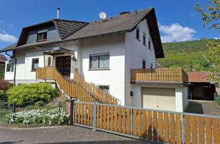 Einfamilienhaus kaufen in 63599 Biebergemünd, Einfamilienhaus in Biebergemünd mit Möglichkeit zur Nutzung von zwei getrennten Wohnbereichen