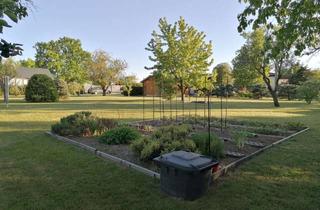 Grundstück zu kaufen in Am Kirschberg, 01587 Riesa, Interessant für Bauträger