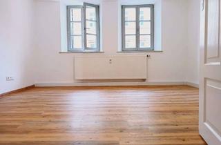 Wohnung mieten in Von Römerstraße 10, 95444 City, Grundsanierte 2-Zimmer Wohnung im 1. OG in Bayreuth Innenstadt, Fußgängerzone