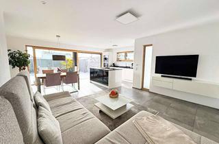 Haus kaufen in 71116 Gärtringen, Design, Komfort und Ruhe – außergewöhnliches Zuhause mit Pool und Sauna