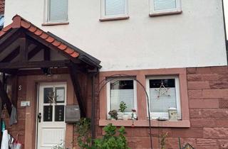 Haus mieten in Lindenstraße, 63924 Rüdenau, Charmantes Reiheneckhaus mit 3 Zimmern in Rüdenau