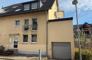 Wohnung kaufen in 40878 Ratingen, Ratingen - Große Eigentumswohnung Ratingen Süd mit Garten