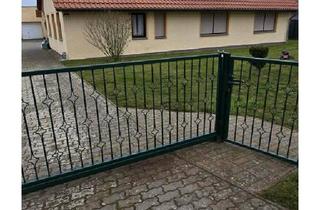 Einfamilienhaus kaufen in 17091 Rosenow, Rosenow - Verkaufe Großes Einfamilienhaus mit Großen Nebengebäude