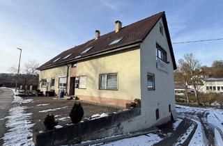 Haus kaufen in 72818 Trochtelfingen, Trochtelfingen - Zweifamilienhaus mit angrenzendem Baugrundstück in Trochtelfingen!