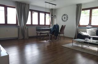 Wohnung kaufen in Ruiter Str. 42, 73760 Ostfildern, ~ Bj. ´94 ~ MIT XXL WOHNZIMMER & GARTENMITNUTZUNG ~