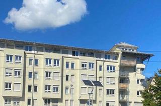 Wohnung kaufen in Schwarzwaldstr. 75, 79117 Oberau, Helle 2-Zimmer-Wohnung mit Balkon im 3. OG in Freiburg-Oberau