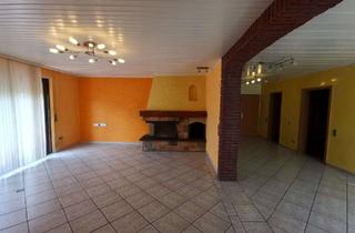 Wohnung mieten in In Den Alten Wiesen 86, 68219 Rheinau, Geschmackvolle Wohnung mit drei Zimmern sowie Balkon,Einbauküche und Garten in Mannheim Casterfeld