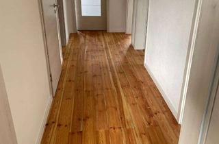 Wohnung mieten in 85051 Ingolstadt, Attraktive, helle 4-Zi.-Wohnung im 1. OG eines 2-Familienhauses - Stadtteil Münchner Straße