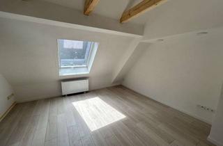 Wohnung mieten in 69412 Eberbach, Erstbezug nach Sanierung mit Einbauküche: 1-Zimmer-Dachgeschosswohnung