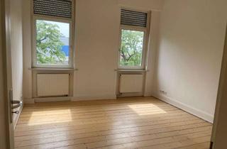 Wohnung mieten in 68169 Neckarstadt, Komplett sanierte 5,5 ZKB mit Gäste-WC, original Dielenböden und Wohnküche in stilvollem Altbau!