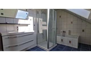 Wohnung mieten in 72355 Schömberg, Geräumige Dachgeschoßwohnung mit zwei Balkonen und Einbauküche