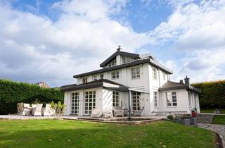 Haus kaufen in 41516 Grevenbroich, Exklusives Anwesen mit großem Gartengrundstück und Wellnessbereich