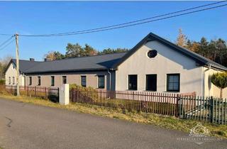 Haus kaufen in 01979 Lauchhammer, Ihr neues Zuhause: Perfekt für Mehrgenerationen unter einem Dach