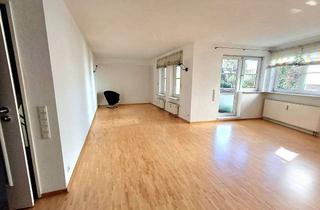 Wohnung kaufen in 71384 Weinstadt, Großzügige 2,5-Zimmer Wohnung mit Balkon in Weinstadt