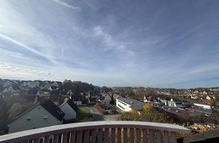 Wohnung kaufen in 91452 Wilhermsdorf, Dachgeschosswohnung mit einzigartigem Ausblick