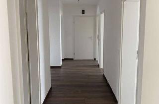 Wohnung mieten in 94508 Schöllnach, Frisch renovierte 5-Zimmer Wohnung in ruhiger Lage, Zentrumsnähe