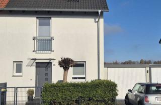 Haus mieten in In Den Leimenäckern 36, 64390 Erzhausen, Möblierte Doppelhaushälfte in Erzhausen mit 5 Zimmern in Feldrandlage