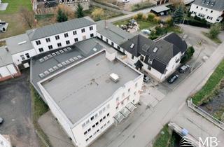 Anlageobjekt in Thurmer Nebenstraße 21, 08132 Mülsen, Wohn u.-Gewerbearial teilweise vermietet mit viel Potential