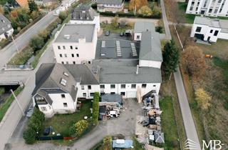 Anlageobjekt in Thurmer Nebenstraße 21, 08132 Mülsen, Wohn u.-Gewerbearial teilweise vermietet mit viel Potential