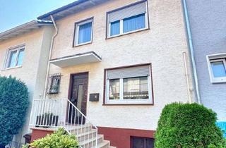 Reihenhaus kaufen in 61476 Kronberg, Kronberg im Taunus - Reihenhaus mit Potential in guter Feldrandlage