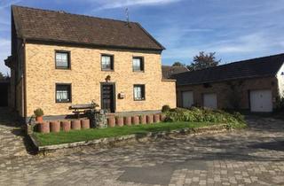 Haus kaufen in 53819 Neunkirchen-Seelscheid, Neunkirchen-Seelscheid - Haus mit 2 Wohnungen im Zentrum von 53819 NKS, provisionsfrei