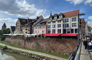 Wohnung kaufen in 89073 Ulm, Ulm - Helle Immobilie zum Wohnen oder Arbeiten direkt an der Donau!