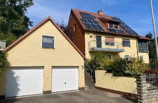Einfamilienhaus kaufen in 91086 Aurachtal, Aurachtal - Wohnen mit Weitblick: Gepflegtes Einfamilienhaus mit PV-Anlage