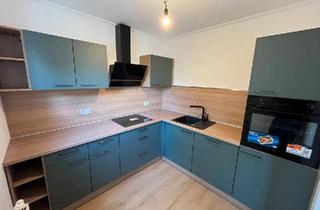 Wohnung kaufen in 66740 Saarlouis, Saarlouis - RESERVIERT Frisch renovierte ETW OHNE Makler in Saarlouis