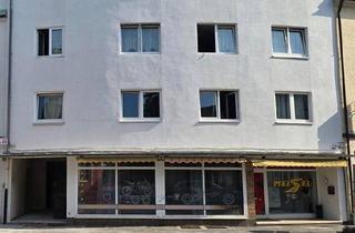 Mehrfamilienhaus kaufen in 95213 Münchberg, Münchberg - 7,2 % Rendite, kernsaniertes Mehrfamilienhaus in Münchberg