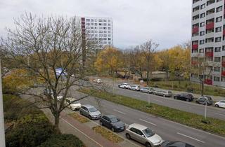 Wohnung kaufen in Passage, 12351 Buckow, Helle 2-Zimmer-Wohnung nahe Gropius Passagen – bezugsfrei & einladend