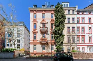 Penthouse kaufen in 60322 Westend-Nord, SKYLINE & großer Balkon - Exklusive Penthouse Altbauwohnung im Nordend - mit Garage