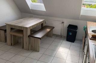 Wohnung mieten in Edmund-Weber-Straße 178, 44651 Röhlinghausen, Helle + renovierte 3,5-Zimmer Dachgeschosswohnung in Röhlinghausen