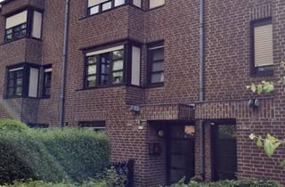 Wohnung mieten in Nauenweg 139, 47798 Stadtmitte, Renovierte Zwei-Zimmer-Dachgeschosswohnung