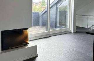 Wohnung mieten in Liebknechtstraße 27, 39108 Stadtfeld Ost, **3-Zimmer-Wohnung mit Kamin, EBK und Dachterrasse im beliebten Stadtfeld-Ost **