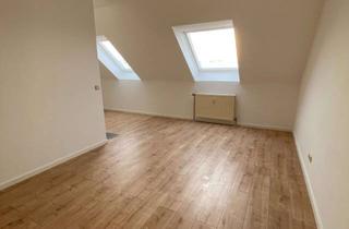 Wohnung mieten in Schillerplatz 13, 06198 Salzmünde, Gemütliche Dachgeschosswohnung im grünen Schiepzig sucht!