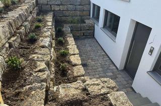 Wohnung mieten in 75449 Wurmberg, Erstbezug! Tolle Einliegerwohnung mit eigener Terrasse und separatem Eingang