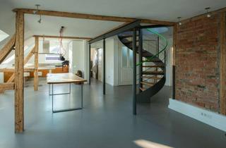Lofts mieten in Karlsbader Straße, 70372 Bad Cannstatt, Wohnen über den Dächern: Loft-Maisonette mit Stuttgarter Weitblick