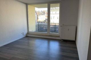 Wohnung mieten in 08280 Aue, Helle 1-Zimmer Wohnung mit Balkon in Aue
