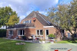 Haus kaufen in 23701 Süsel, Gemeinde Süsel - Großzügiges Landhaus mit ELW und Nebengebäude