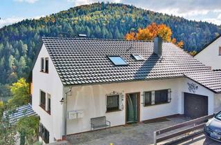 Haus kaufen in 75399 Unterreichenbach, Familienfreundliches Zweifamilienhaus mit Gartenparadies in Unterreichenbach