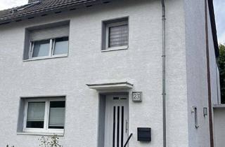 Doppelhaushälfte kaufen in 47441 Moers, Modernisierte Doppelhaushälfte, ruhig und zentrumsnah in Moers