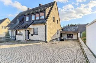 Doppelhaushälfte kaufen in 95158 Kirchenlamitz, Charmante Doppelhaushälfte mit Potenzial und großzügigem Garten in Kirchenlamitz